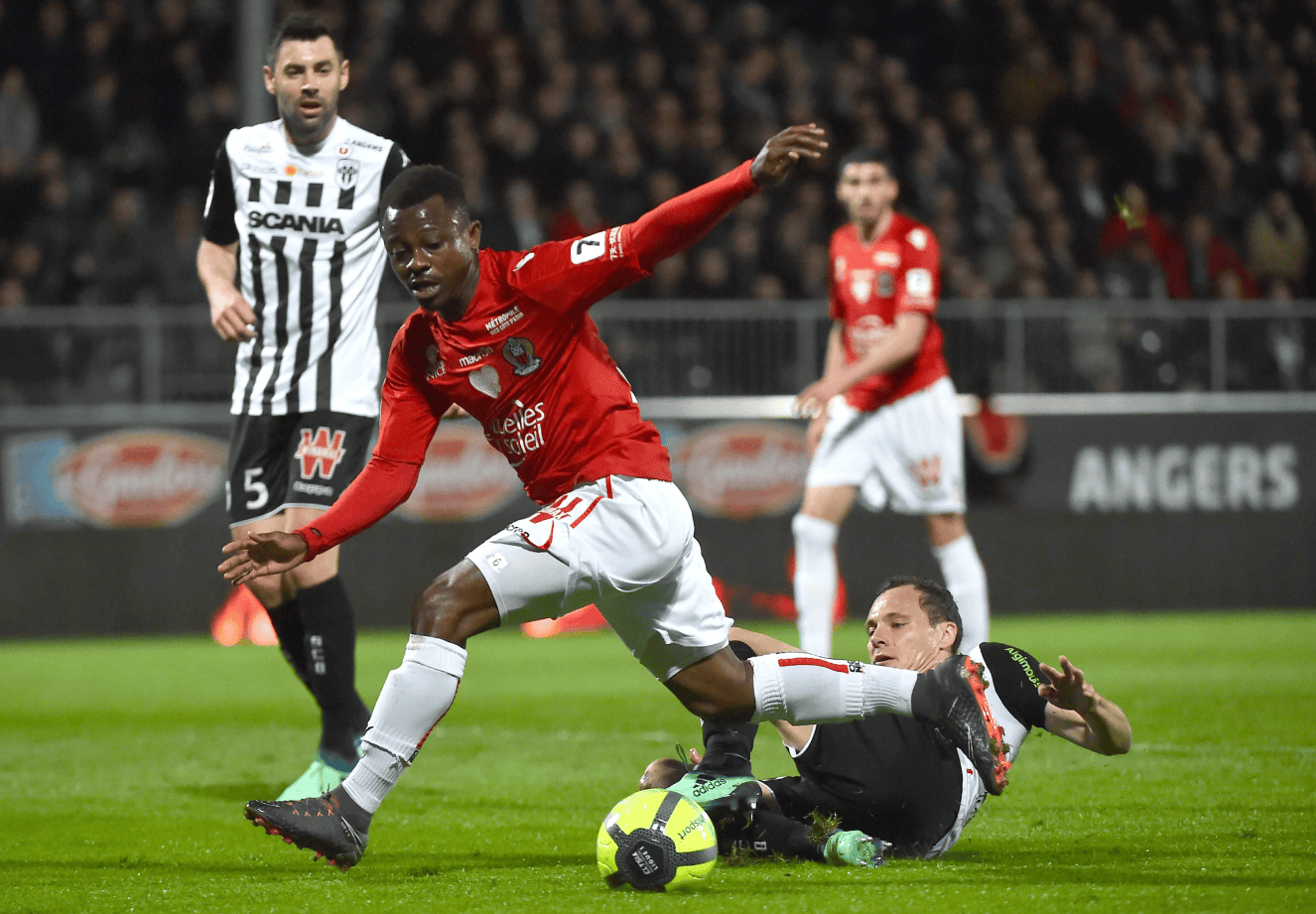 包含法甲赛程吃紧，里昂转会期状态回暖，底气十足，身体对抗强度拉满的词条-KAIYUN SPORTS