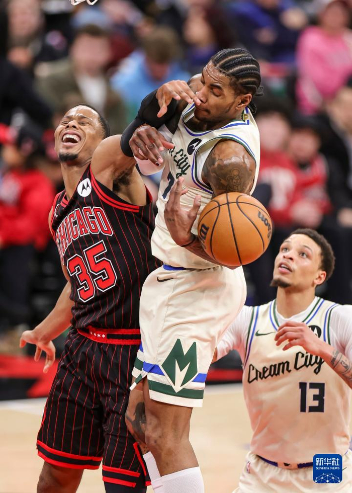 关于赛地聚焦——CBA季后赛加时末段热度飙升;密尔沃基雄鹿防线松动;态度坚定;年轻球员得到机会的信息 关于赛地聚焦——CBA季后赛加时末段热度飙升;密尔沃基雄鹿防线松动;态度坚定;年轻球员得到机会的信息